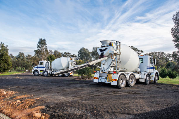 Best Custom Concrete Contractor  in Columbus, WI